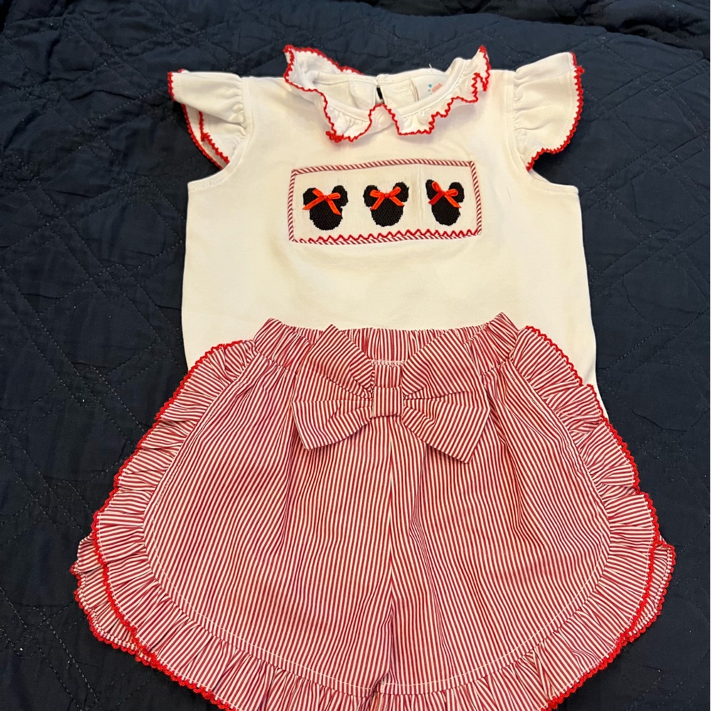 Smocked and Ruffle Minnie Mouse short set 2T Perfect for Disney by Stitchy Fish